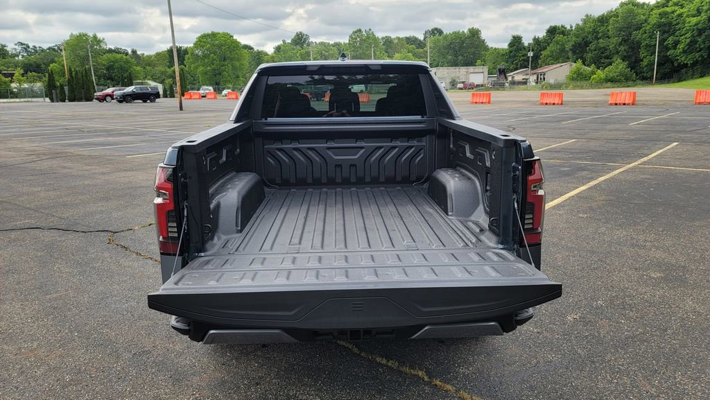 New 2026 Chevrolet Silverado EV LT image 11