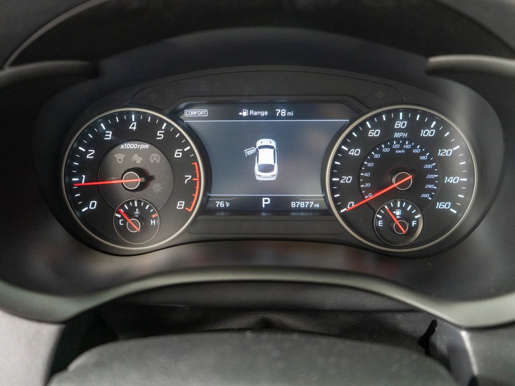Used 2018 Kia Stinger Premium RWD image 18