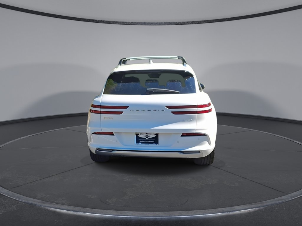 Used 2025 Genesis Electrified GV70 AWD/4WD image 3