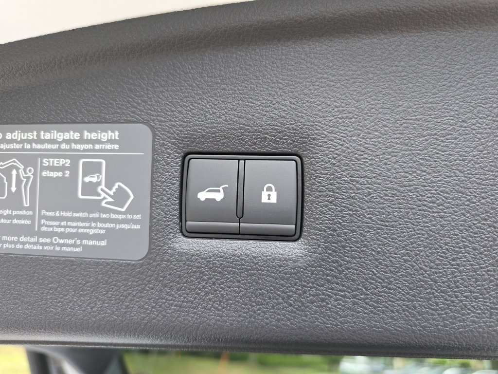 New 2025 INFINITI QX55 Luxe w/ Cargo Package image 23