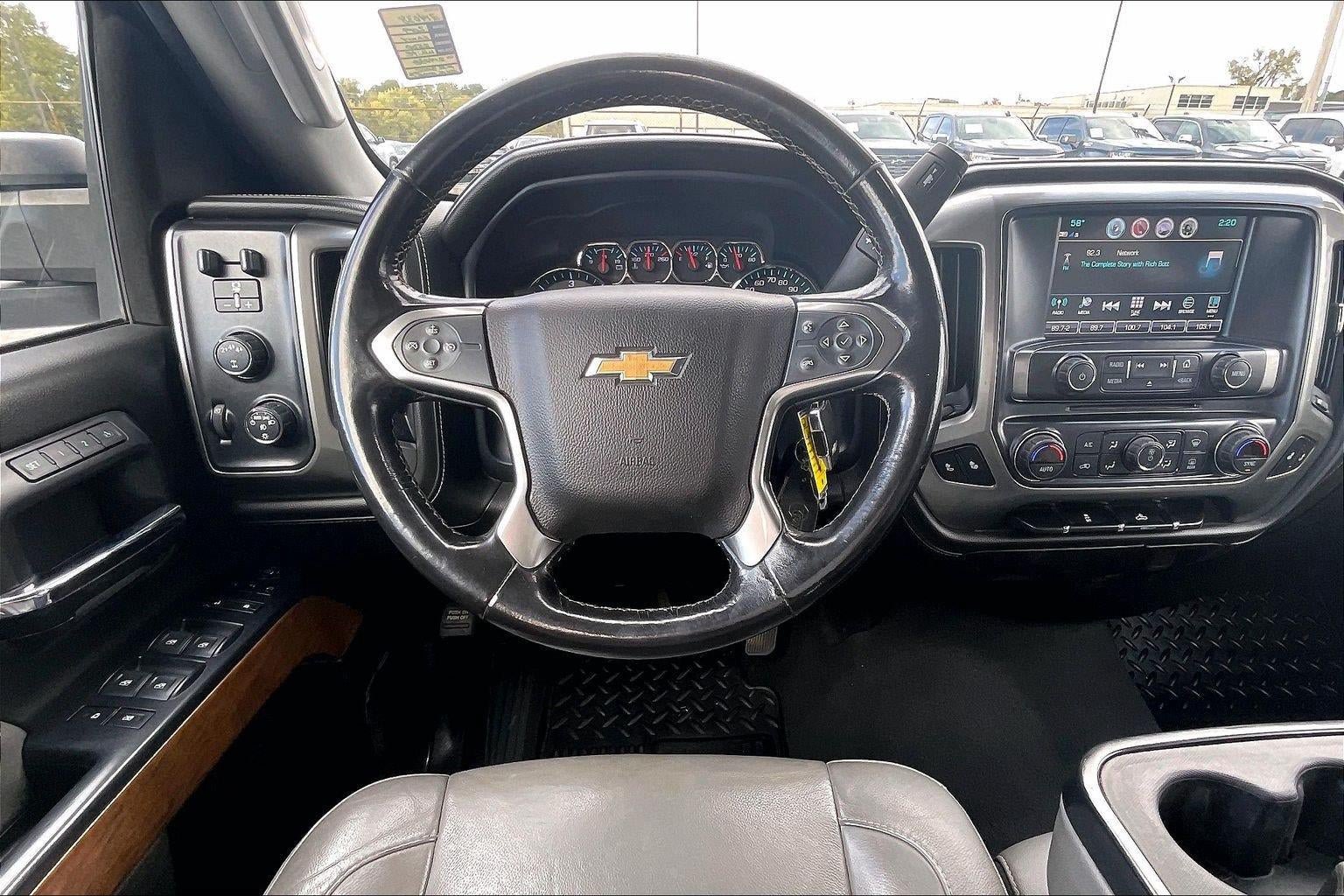 Used 2019 Chevrolet Silverado 2500 LTZ AWD/4WD image 5