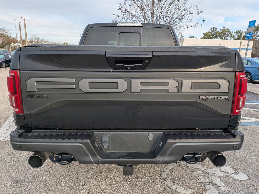 Used 2019 Ford F150 Raptor w/ Equipment Group 802A Luxury image 5