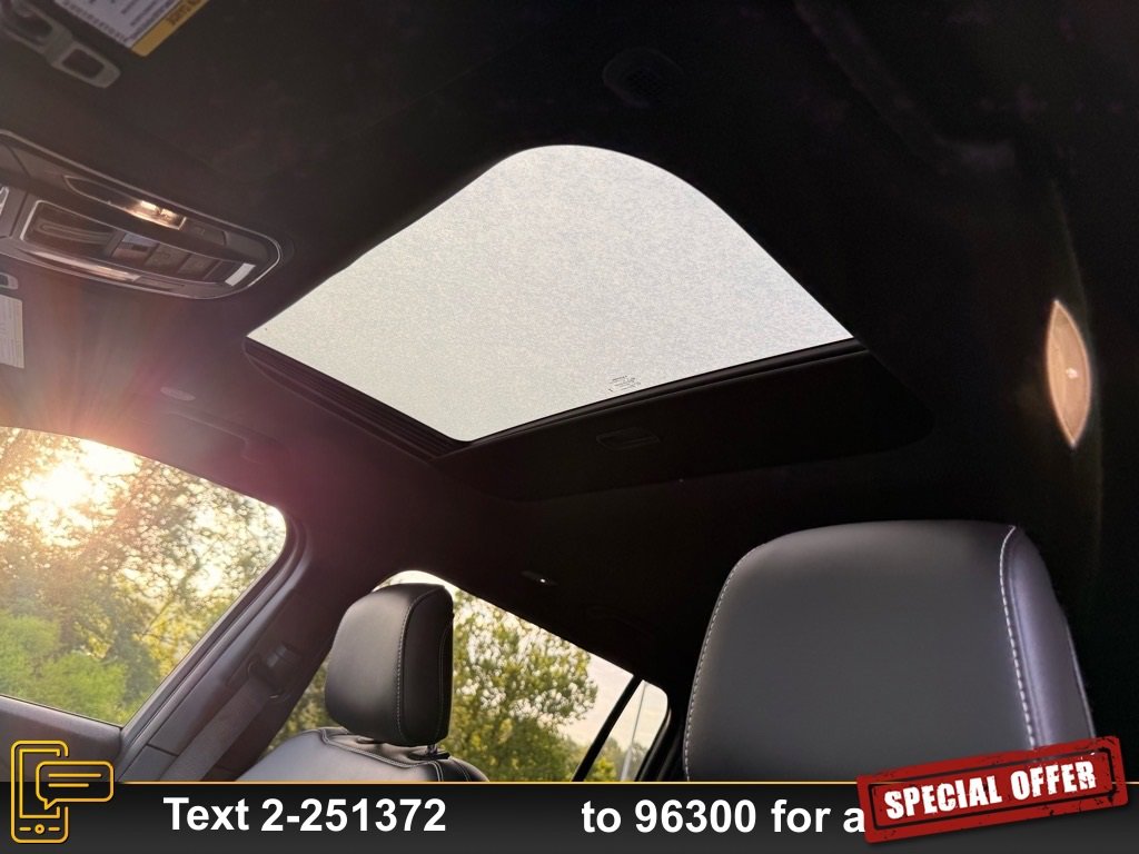 New 2025 Jeep Grand Cherokee L Altitude image 11