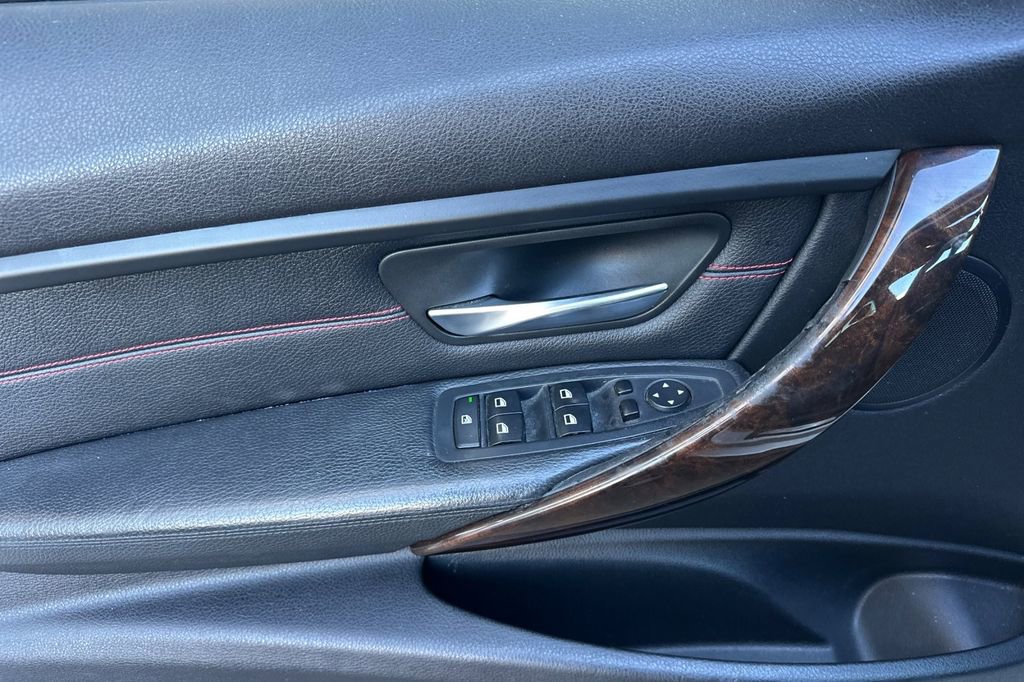Used 2015 BMW 328i Sedan image 10