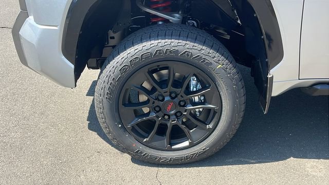 New 2026 Toyota Tundra Platinum AWD/4WD image 5