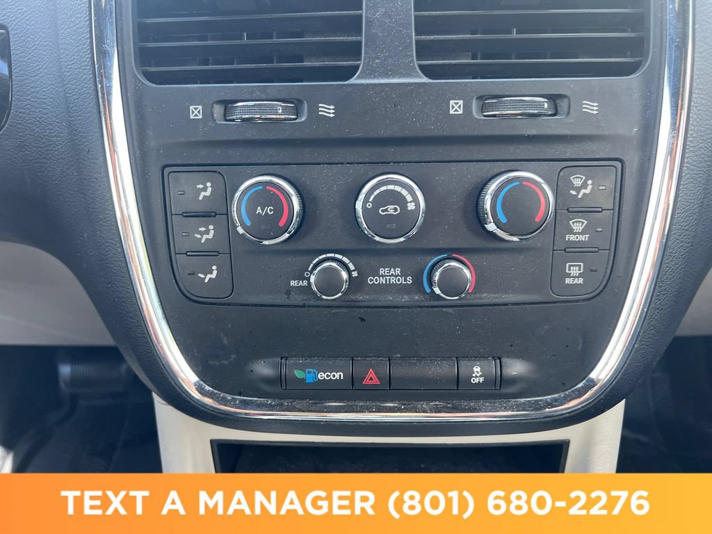 Used 2020 Dodge Grand Caravan SXT FWD image 23