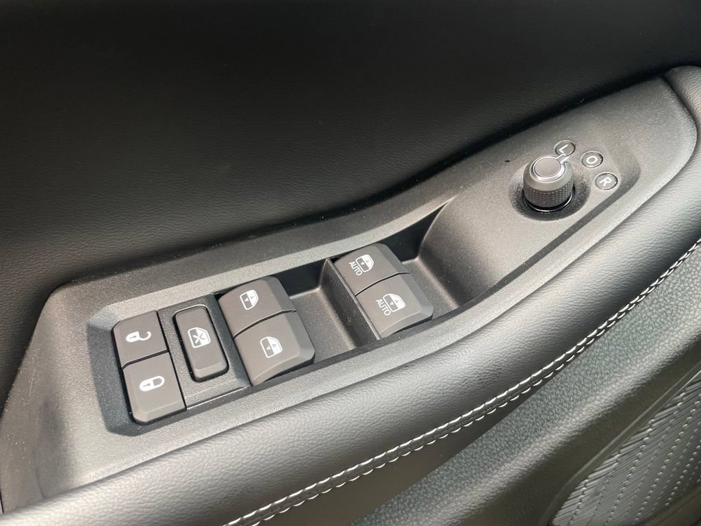 New 2026 Jeep Grand Cherokee Laredo X AWD/4WD image 13