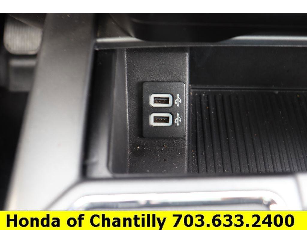 Used 2018 Ford F150 XLT w/ Equipment Group 302A Luxury image 19