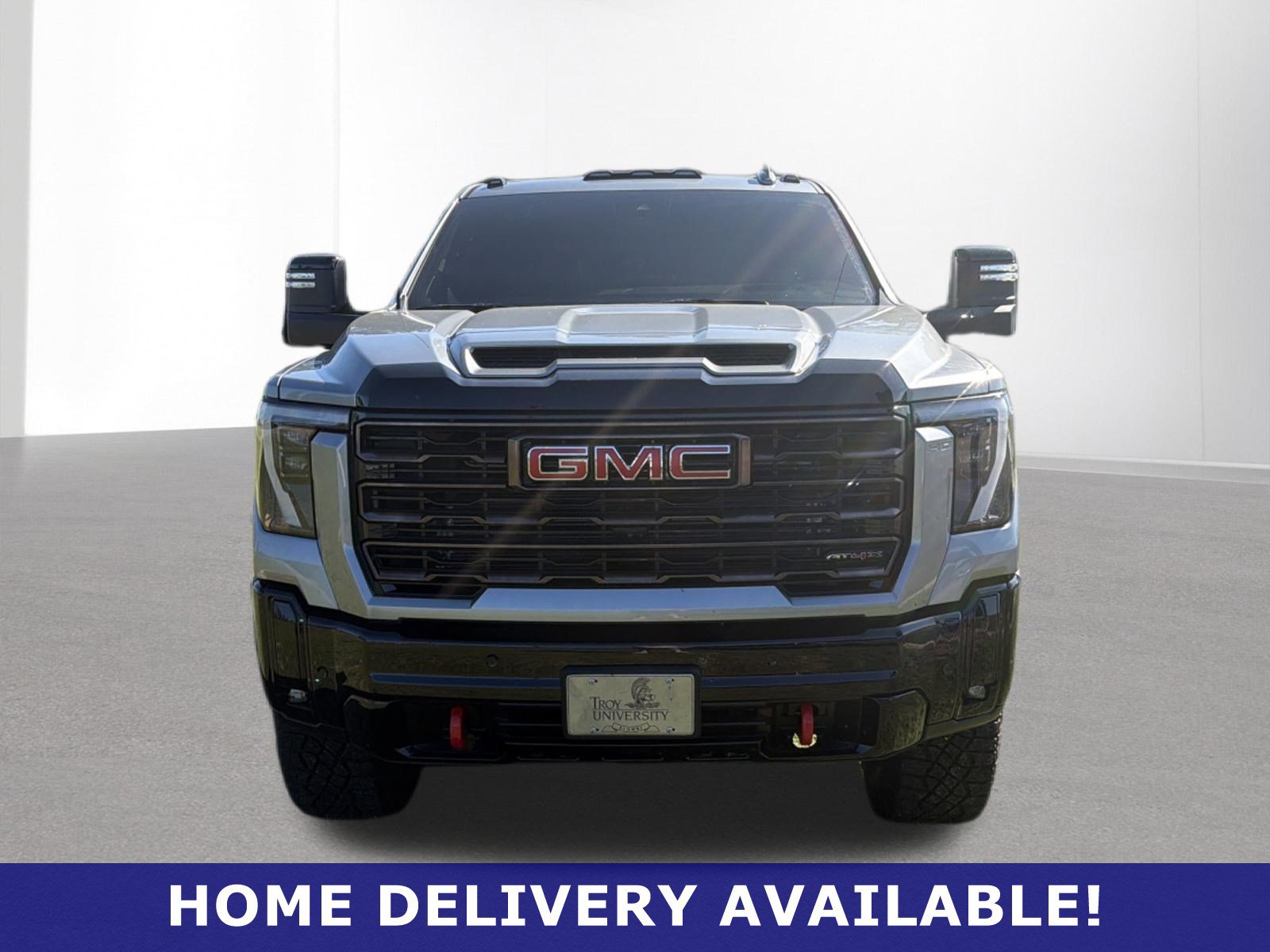Used 2025 GMC Sierra 2500 AT4X AWD/4WD image 2