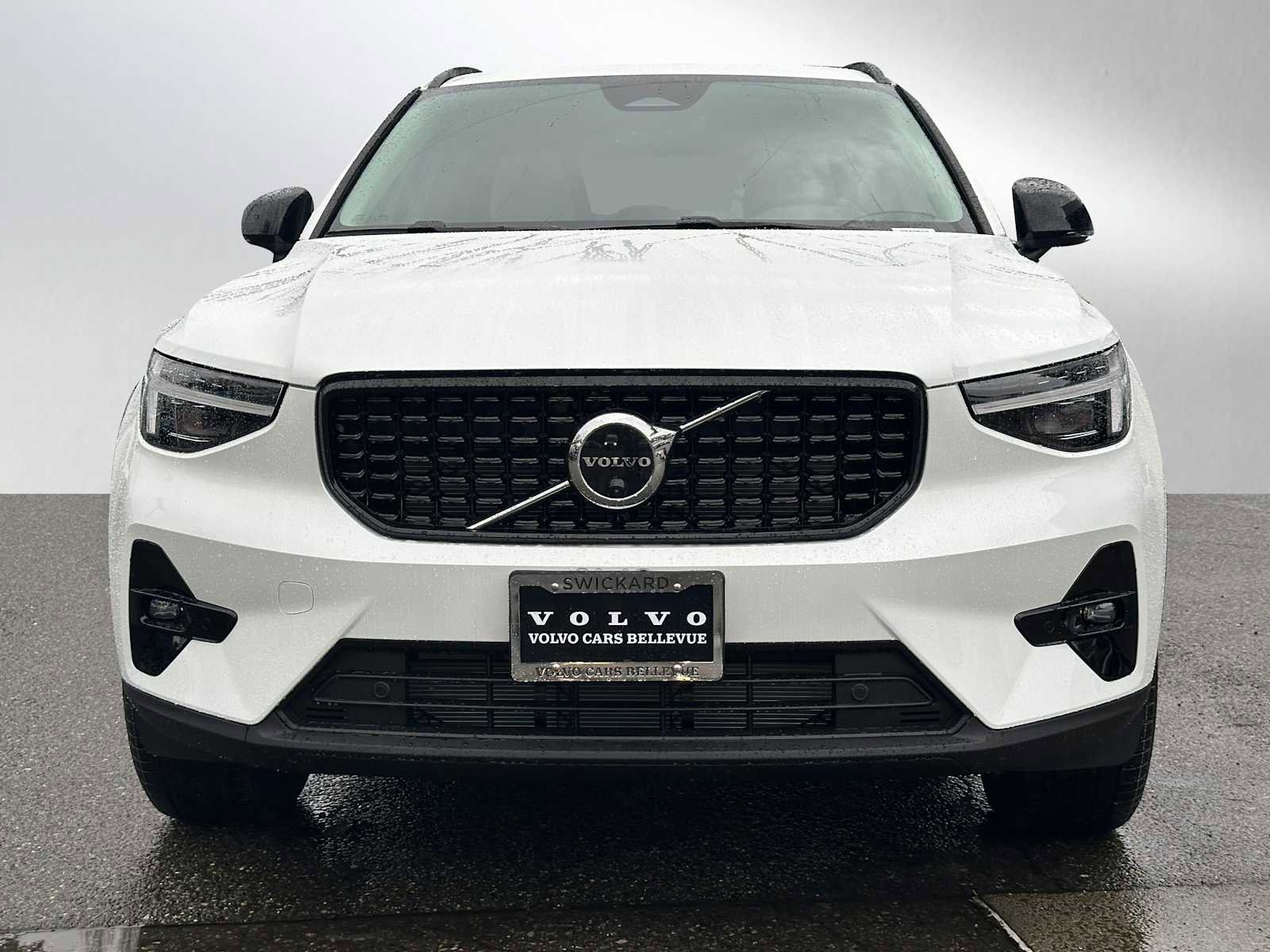 New 2026 Volvo XC40 B5 Ultra w/ Climate Package image 8