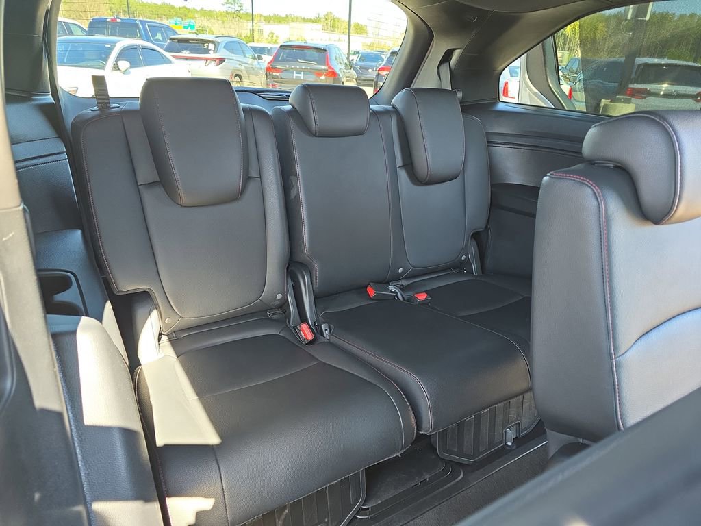 Used 2025 Honda Odyssey Sport-L image 15