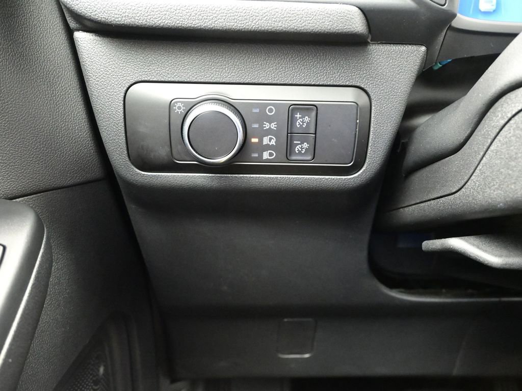 Used 2025 Ford Escape Active image 18