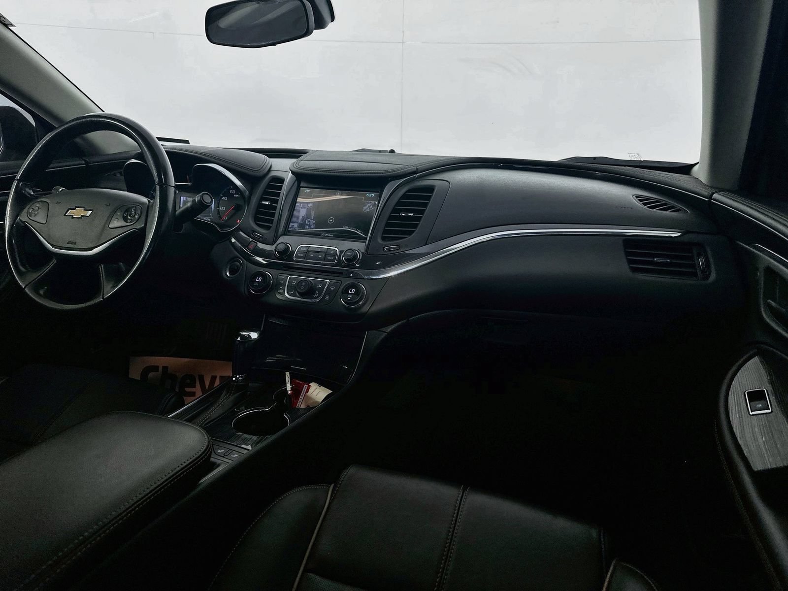 Used 2018 Chevrolet Impala Premier FWD image 23