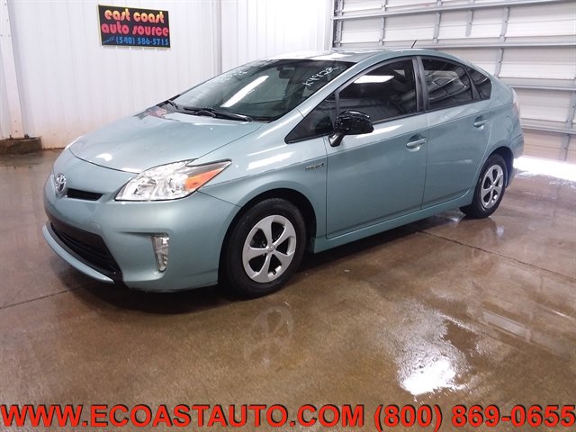 Used 2014 Toyota Prius Two FWD image 4