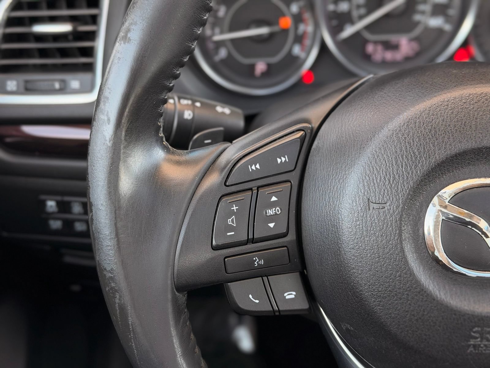 Used 2015 MAZDA MAZDA6 Grand Touring w/ GT Technology Package FWD image 31