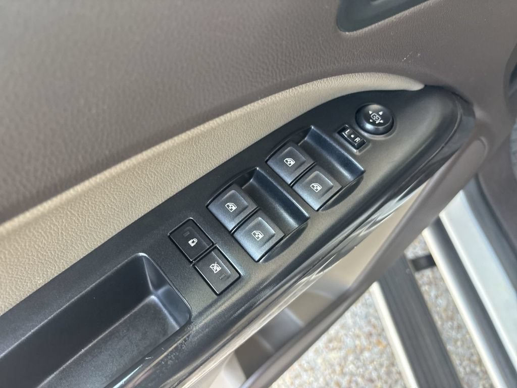 Certified 2018 GMC Canyon SLT w/ Driver Alert Package RWD image 23