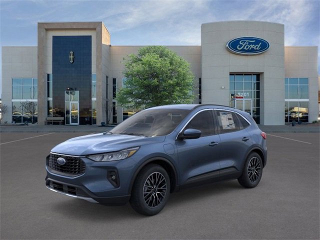 New 2025 Ford Escape SE