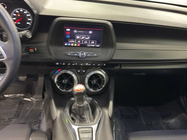 Used 2021 Chevrolet Camaro LT RWD image 12