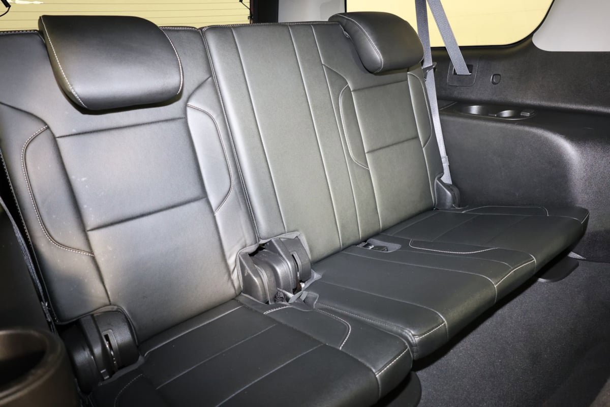Used 2019 Chevrolet Suburban LT AWD/4WD image 32