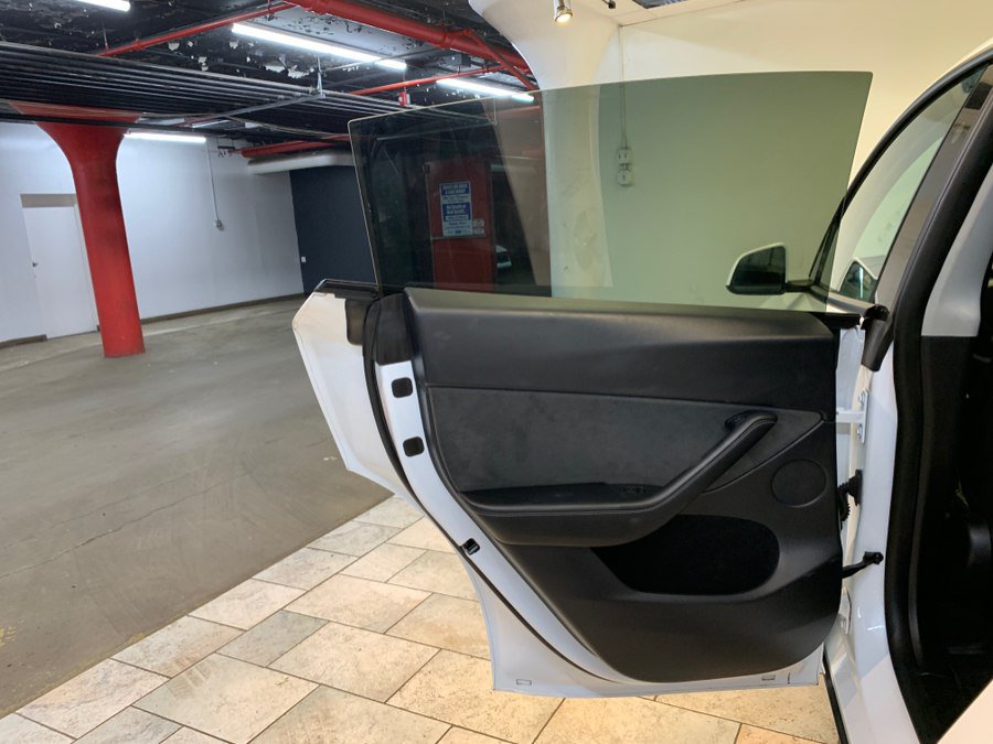 Used 2023 Tesla Model Y Performance AWD/4WD image 48