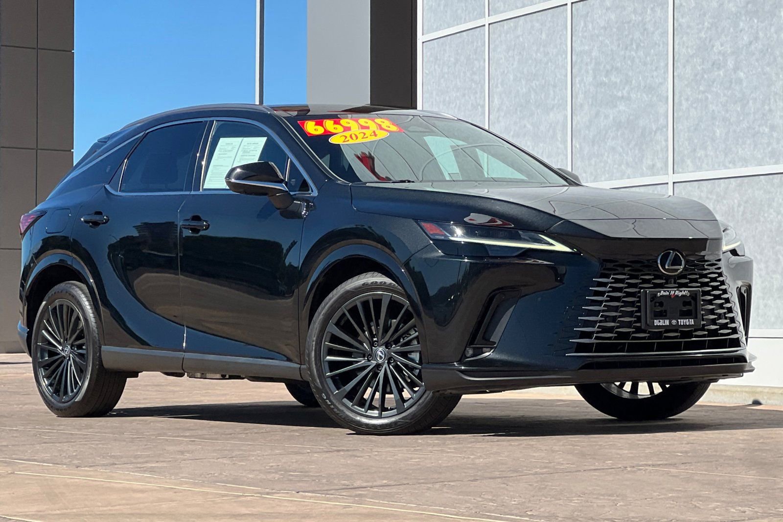 Used 2024 Lexus RX 450h AWD w/ Luxury Package video 2