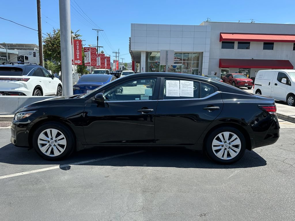 Used 2025 Nissan Sentra S FWD image 3