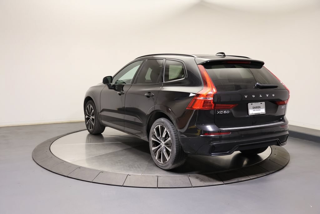 Used 2023 Volvo XC60 B5 Plus w/ Protection Package Premier AWD/4WD image 3