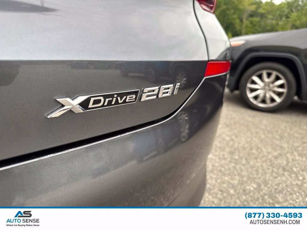 Used 2022 BMW X2 xDrive28i w/ Convenience Package AWD/4WD image 8
