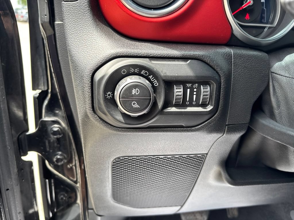 Used 2021 Jeep Gladiator Rubicon AWD/4WD image 58