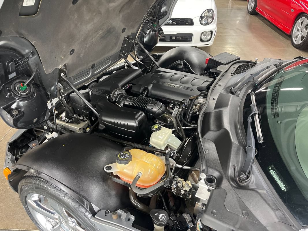 Used 2007 Pontiac Solstice Convertible w/ Premium Package RWD image 54
