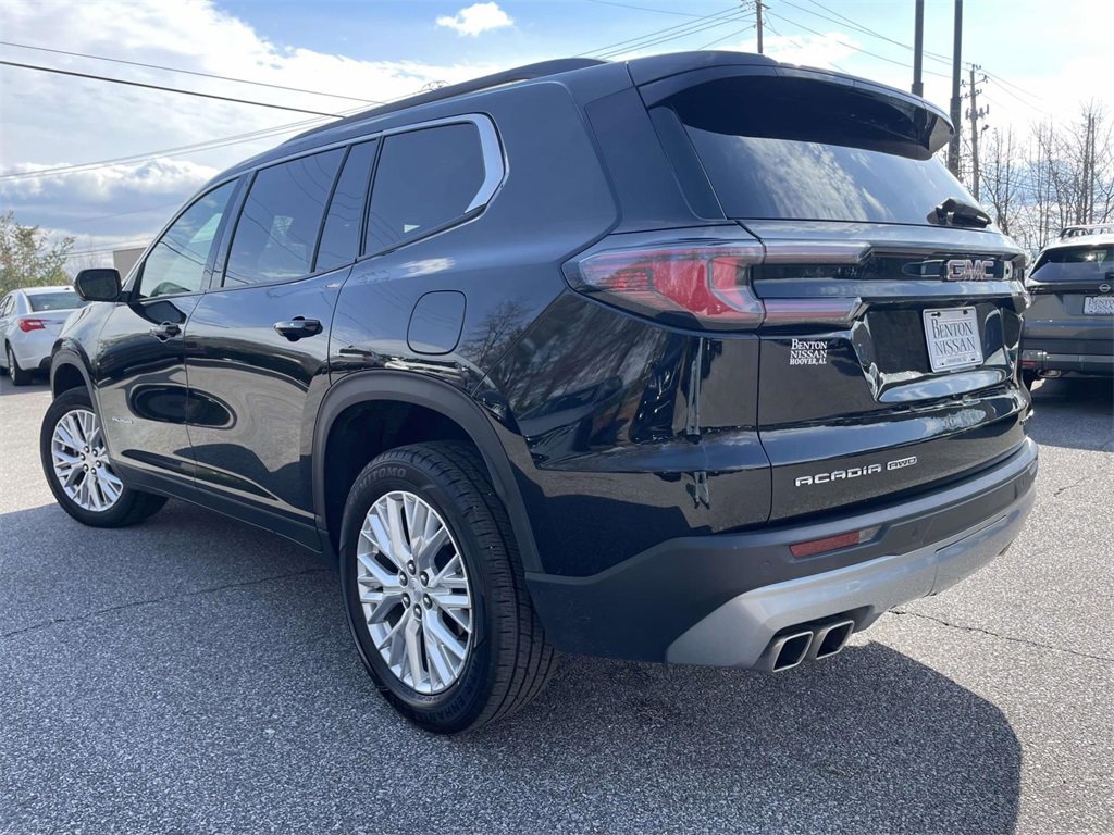 Used 2024 GMC Acadia Elevation image 5