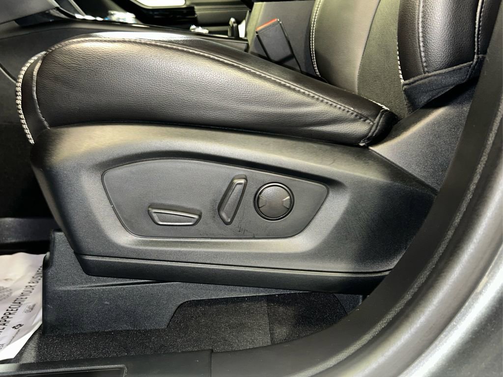 Used 2023 Ford Explorer ST w/ Equipment Group 401A image 28