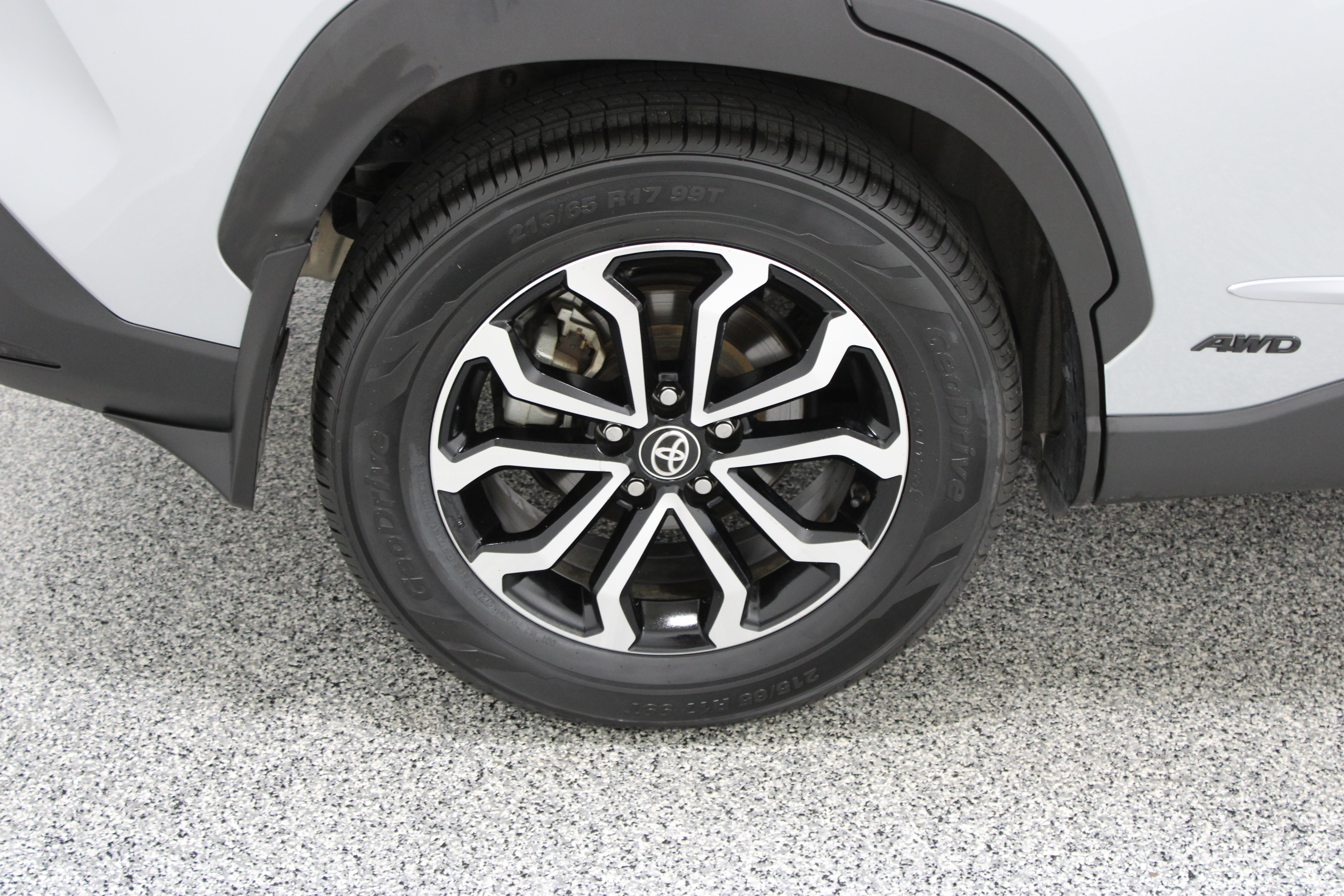Certified 2024 Toyota Corolla Cross AWD Hybrid image 6