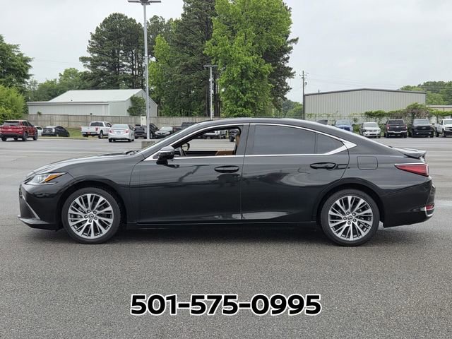 Used 2021 Lexus ES 300h w/ Premium Package FWD image 2