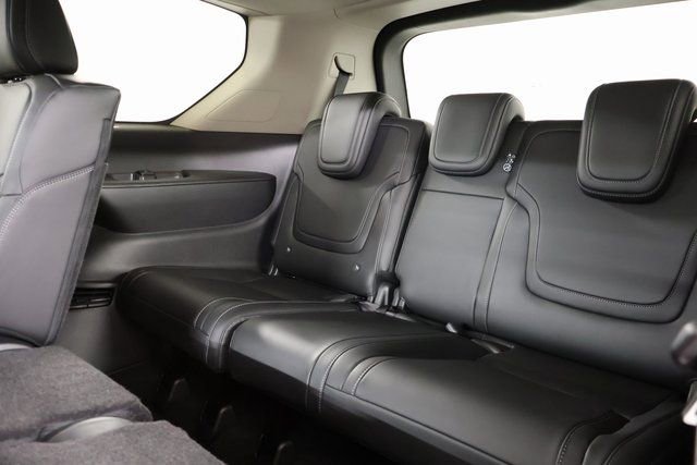 New 2026 Nissan Armada SV image 26