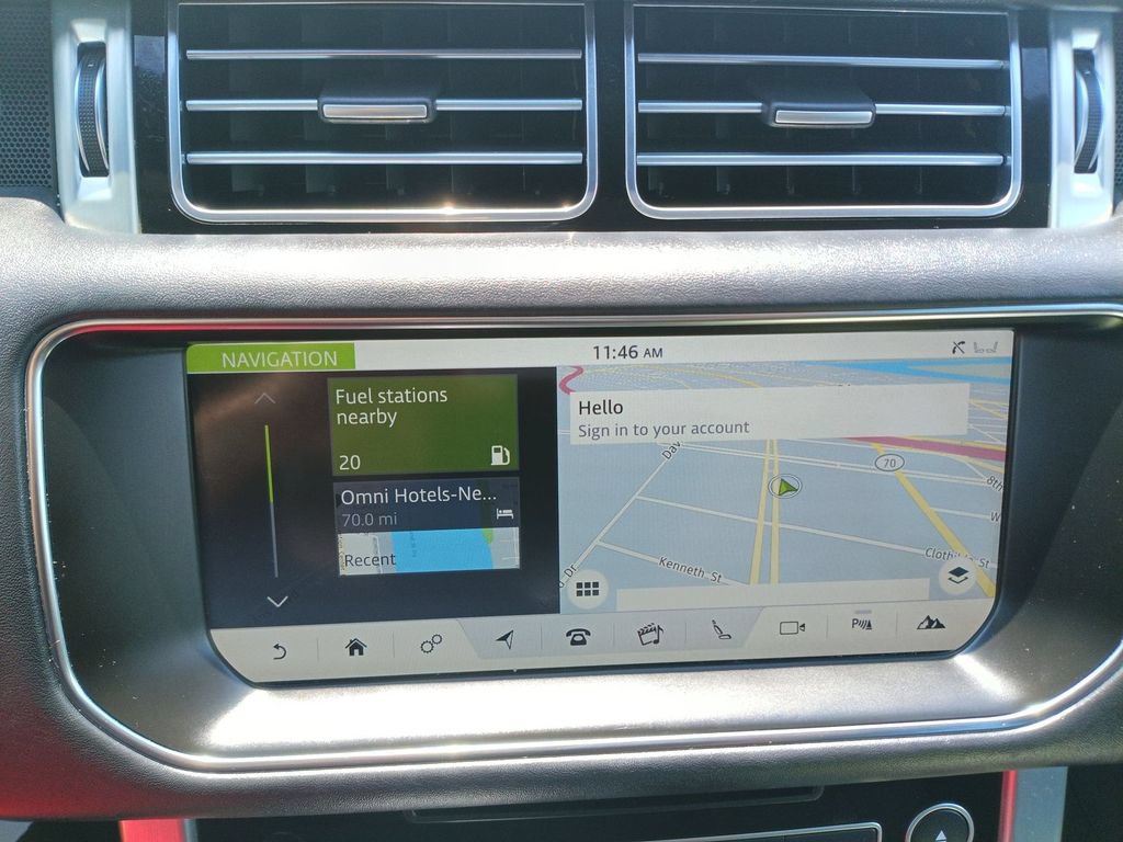 Used 2017 Land Rover Range Rover HSE AWD/4WD image 27
