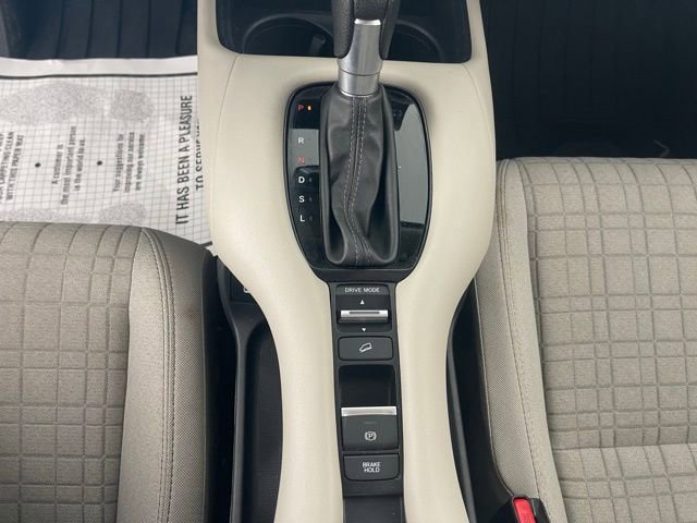 Used 2023 Honda HR-V LX image 11