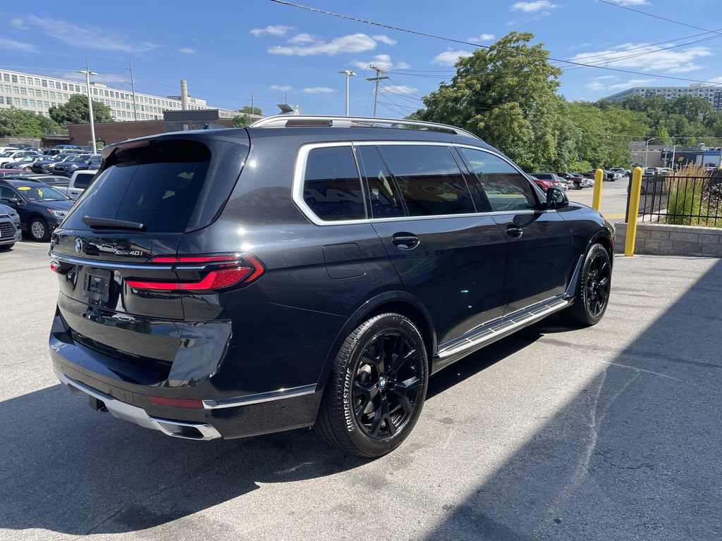 Used 2023 BMW X7 xDrive40i w/ Premium Package AWD/4WD image 8