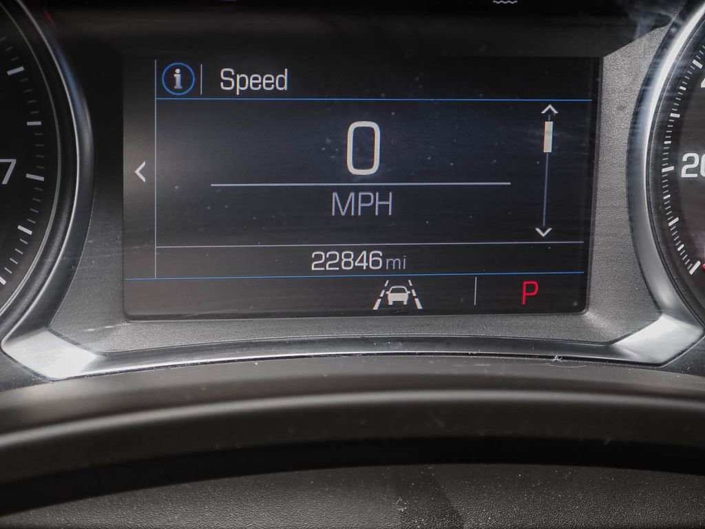 Used 2023 GMC Terrain SLE image 18