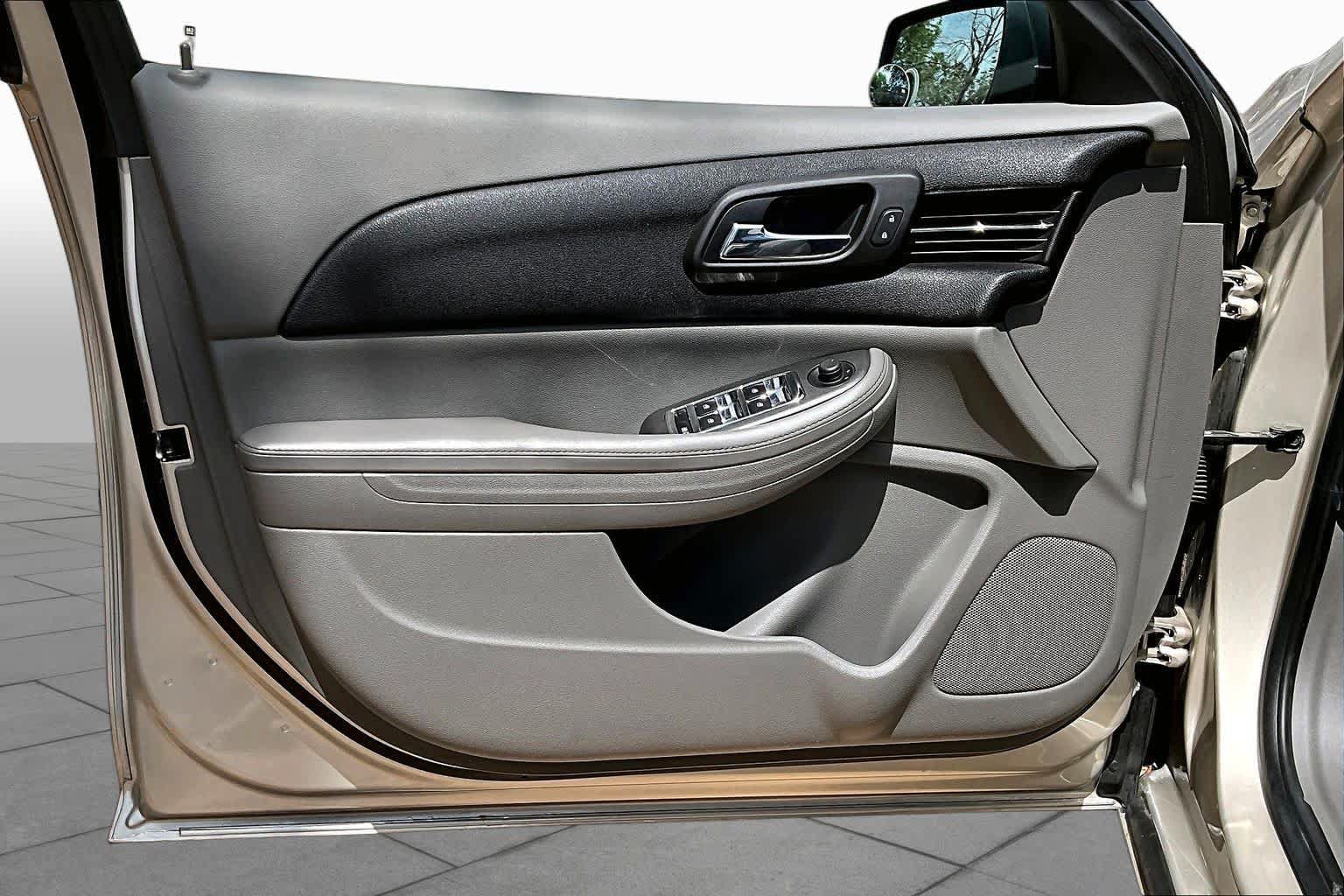 Used 2013 Chevrolet Malibu LS w/ Protection Package FWD image 22