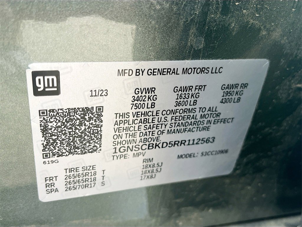 Used 2024 Chevrolet Suburban LS image 30