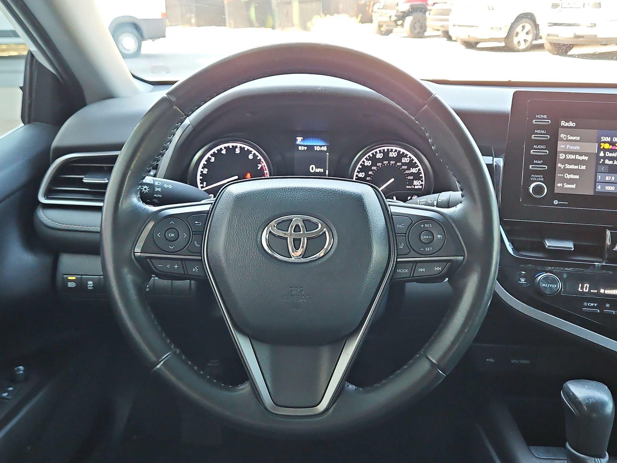 Used 2023 Toyota Camry SE w/ Convenience Package FWD image 15