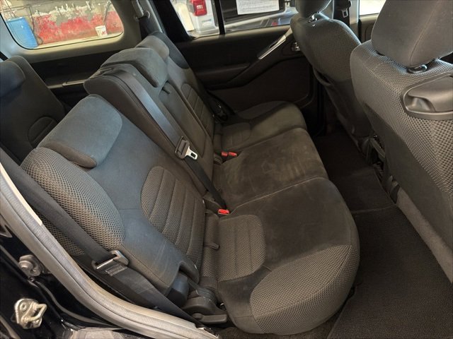 Used 2011 Nissan Pathfinder SV w/ Protection Pkg image 13