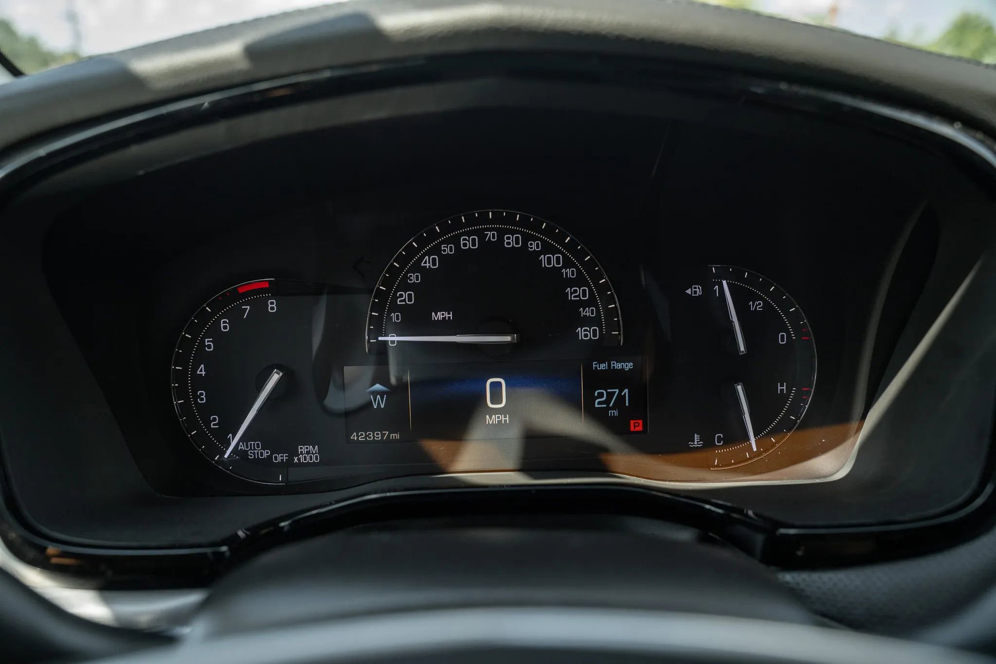 Used 2017 Cadillac XT5 Luxury image 23