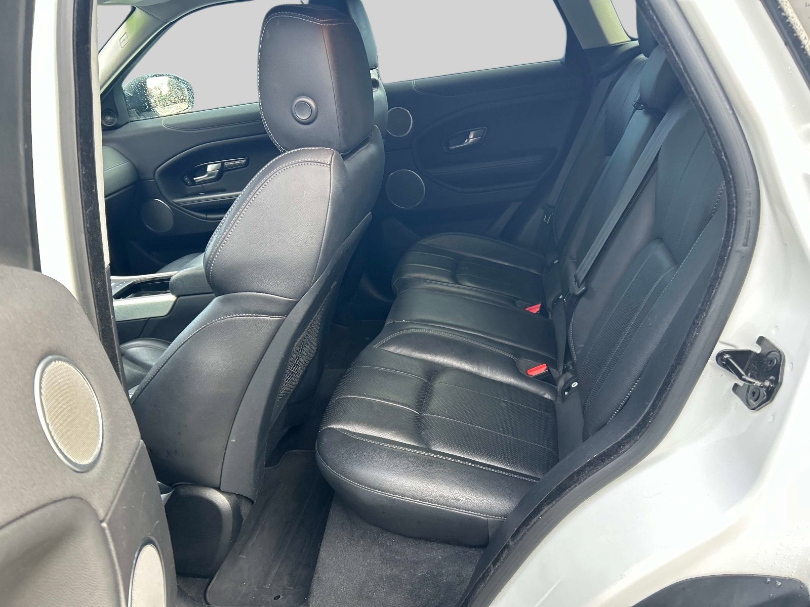 Used 2017 Land Rover Range Rover Evoque SE AWD/4WD image 12