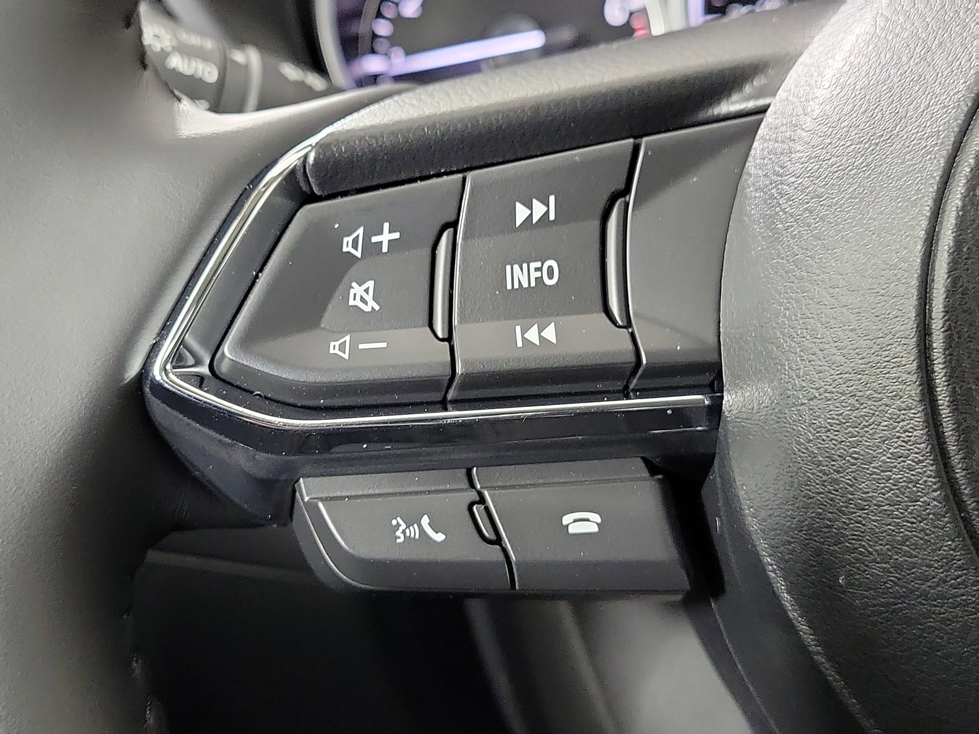 New 2025 MAZDA CX-5 AWD 2.5 S w/ Preferred Package image 15