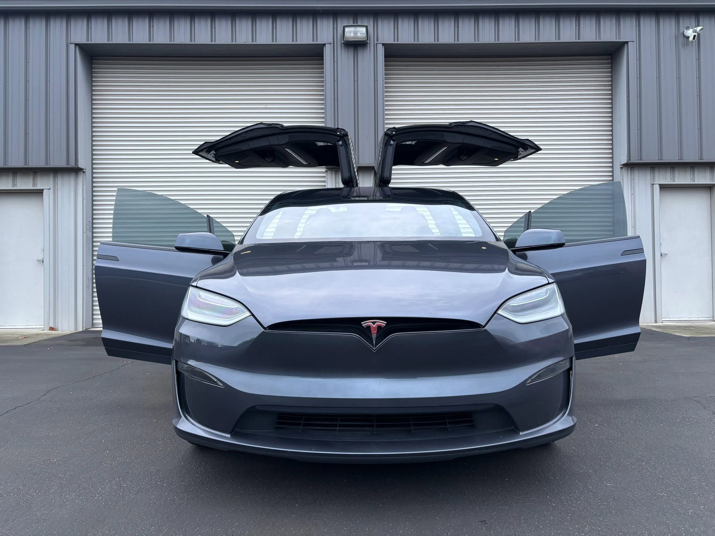Used 2023 Tesla Model X Plaid image 6