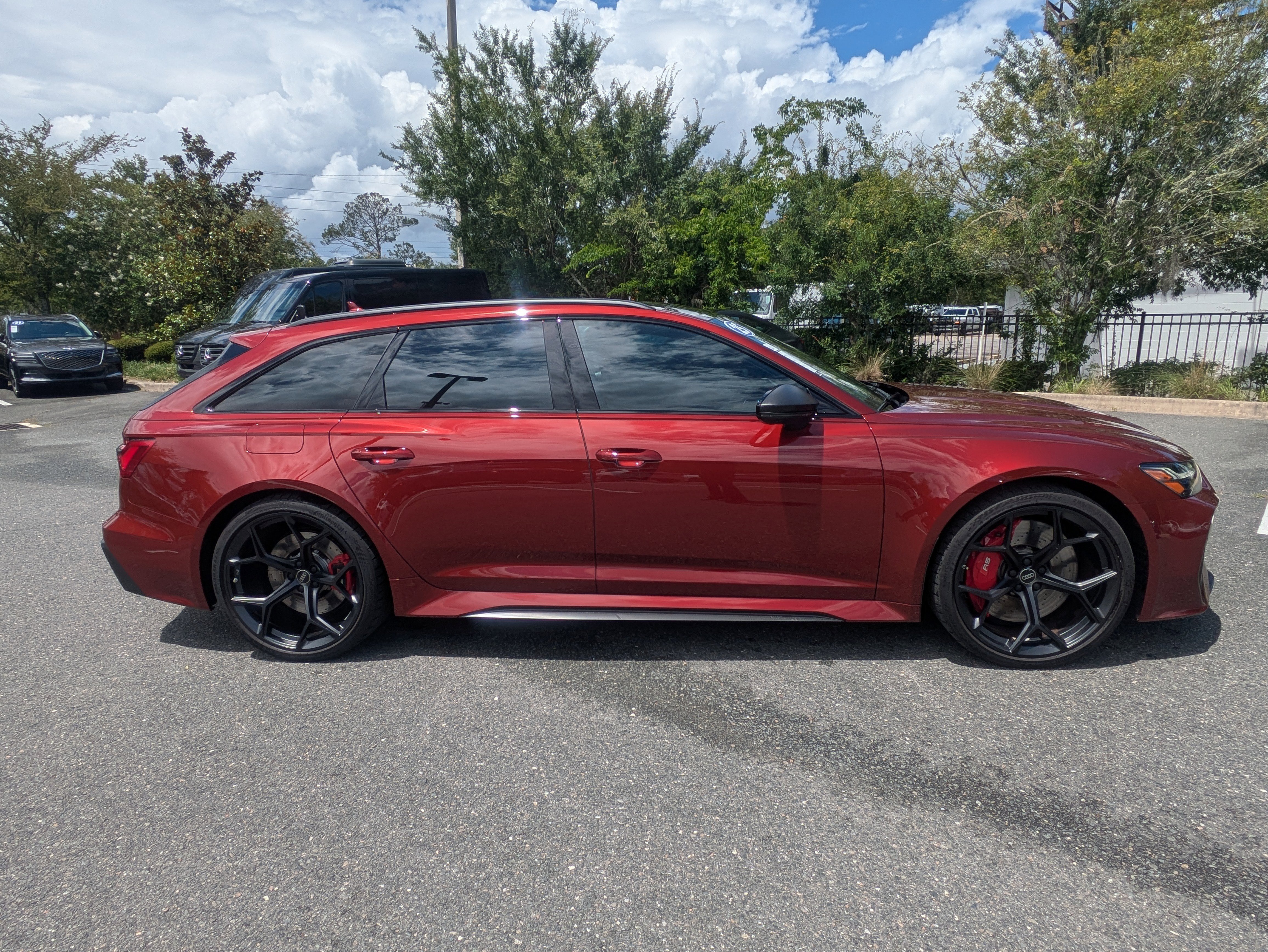 Used 2025 Audi RS 6 performance AWD/4WD image 3