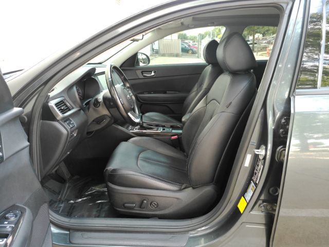 Used 2020 Kia Optima Premium FWD image 17