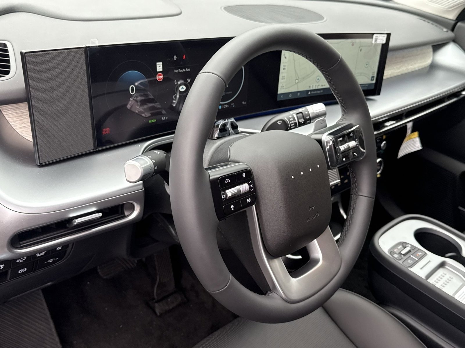 New 2026 Hyundai Ioniq 9 SEL image 16